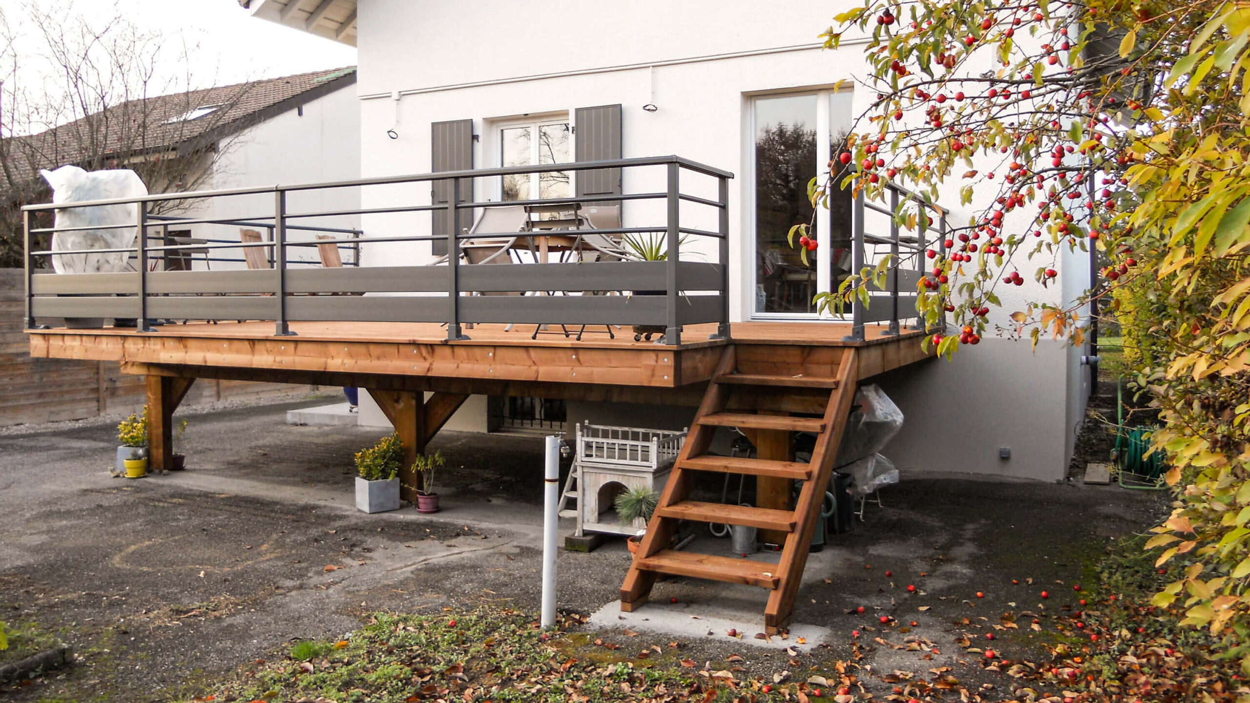 terrasse fabriquée et posée par les artisans de Batibois