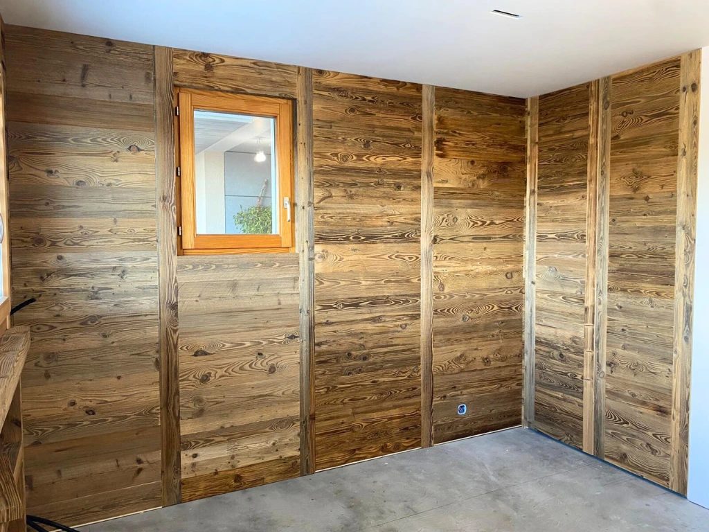 Rénovation d'un garage en pièce habitable à MARIN, menuiseries et bardage BATIBOIS74